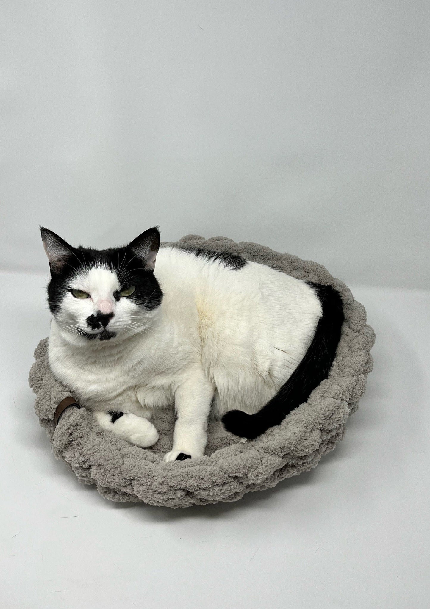 Chunky Knit Pet Bed